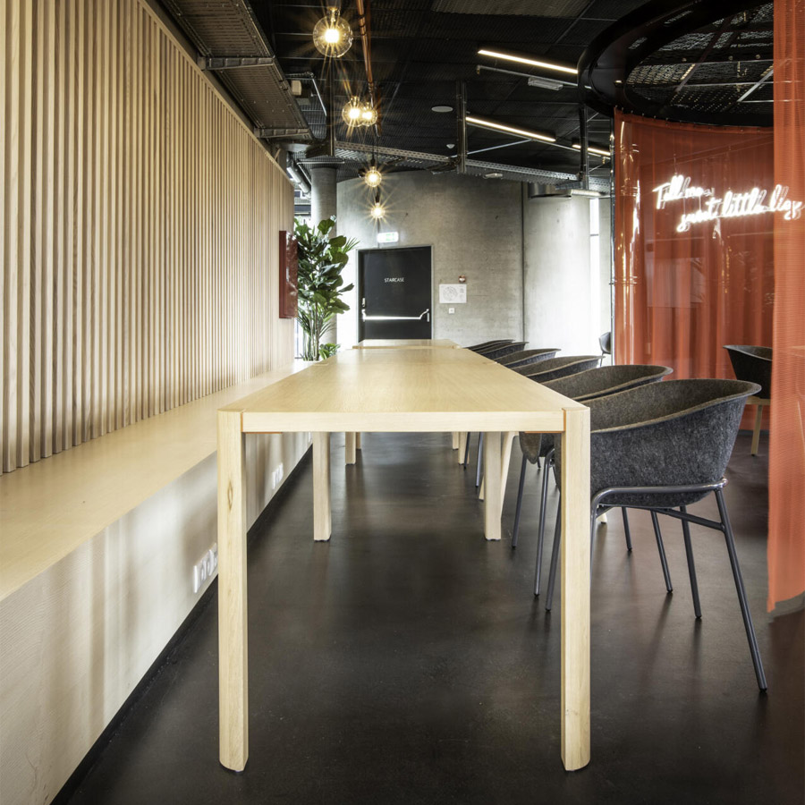 THONET S 1140 Allrounder-Tisch Esszimmer - Beispielbild - Eiche aufgehellt