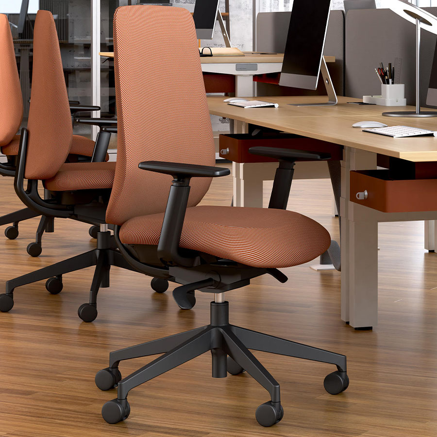 Haworth Aloha Active Bürodrehstuhl mit Polsterrücken, Stoff Relate 0441