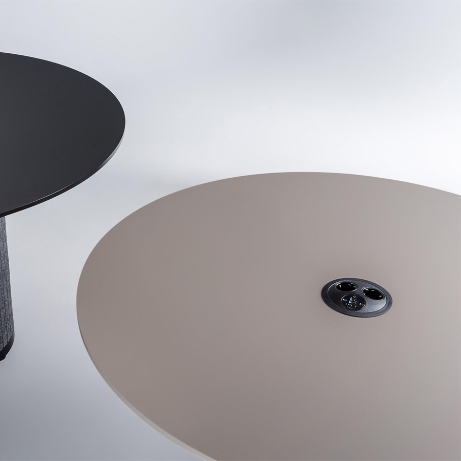 narbutas PARTHOS Meeting Table mit Kabeldurchlass