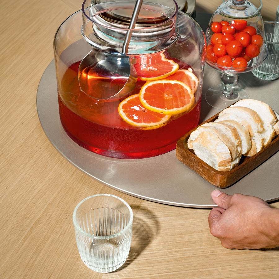 Kristalia Holo Pilaar - Esstisch - runde Ausführung Beispielbild