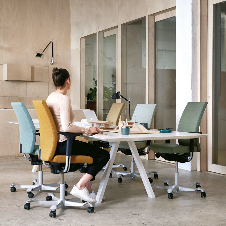 HAG Creed 6006 Bürostuhl mit Armlehnen - Beispielfoto