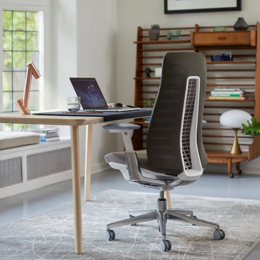 HAWORTH Fern Bürodrehstuhl braun mit Netzrücken - Beispielbild