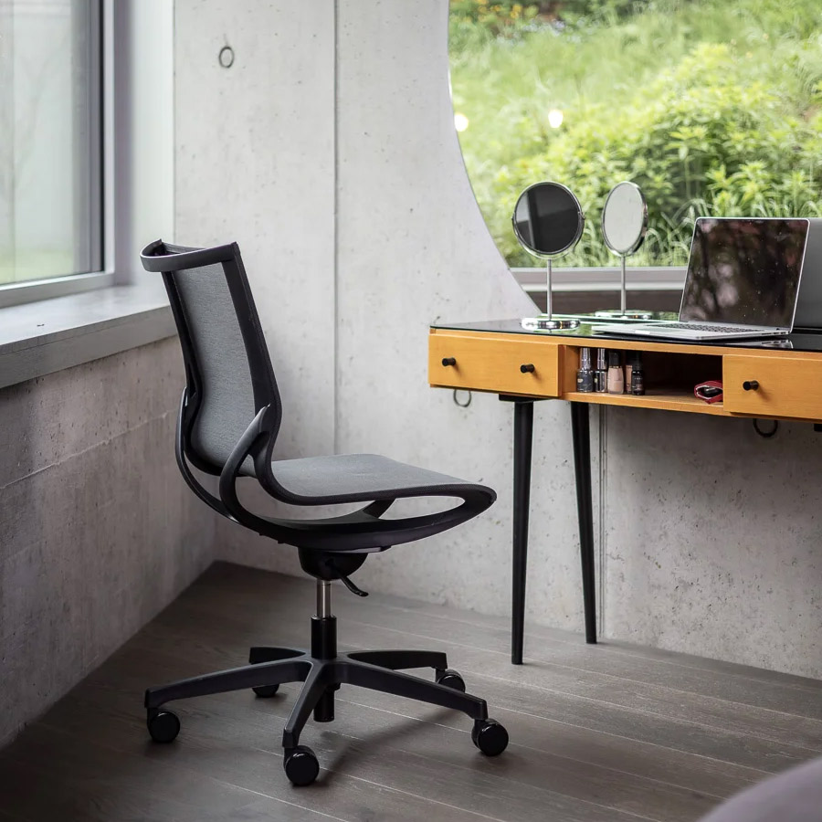 Rim Zero G Gestell schwarz, Sitzpolster 441 schwarz, ohne Armlehnen, Fußkreuz schwarz