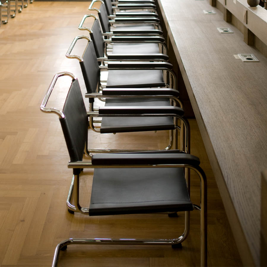 THONET Stahlrohr-Freischwinger S 33/34 - Beispielbild