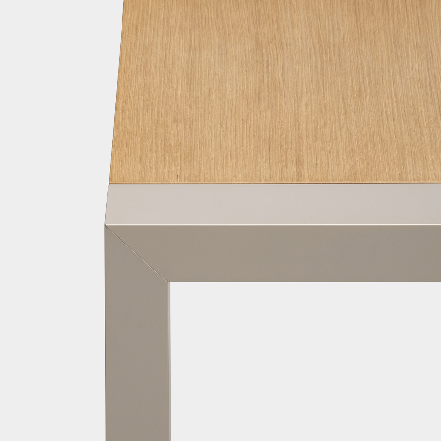 Kristalia Sushi Esstisch - Beispielbild