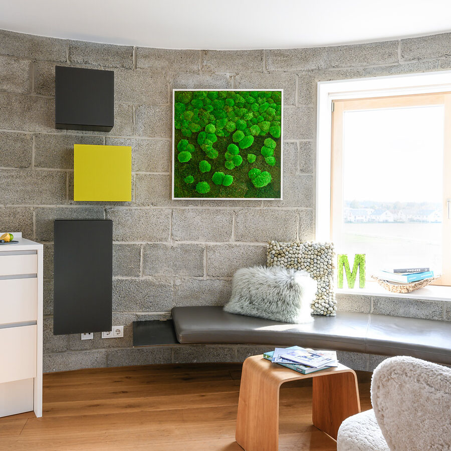 Moosbild im Wald- und Kugelmoosdesign mit Verlauf | 100x60cm | Vollholz Rahmen weiß