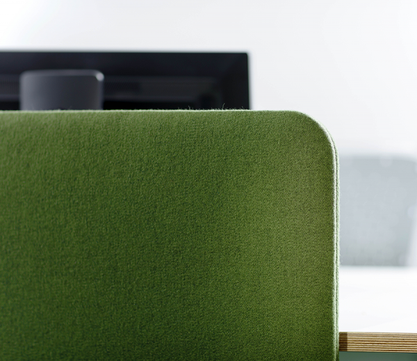 Cascando Pillow Desk Detail 3