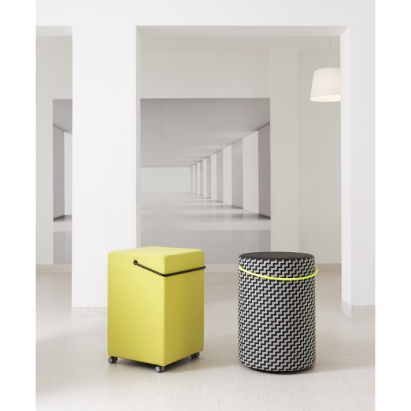 Bejot Point H Sitzhocker Stoff Accessoire Etage mit gelbem Griff Beispielfoto 1