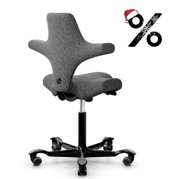 HAG Capisco 8106 mit Designstoff Sisu black and white Ansicht von hinten