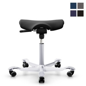 HAG Capisco Puls 8002 mit Sitzflächenmatte HAG Capisco Puls 8002 mit Sitzflächenmatte