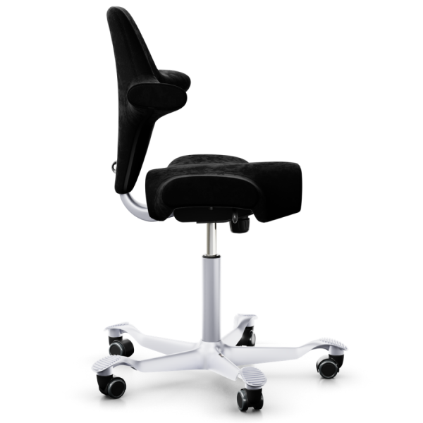 HAG CAPISCO 8106 Stoff Comfort+ schwarz mit Sattelsitz - Seitenansicht