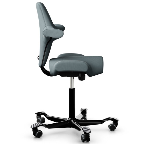 HAG CAPISCO 8106 - Stoff Patina 024 - Gestell schwarz - Seitenansicht