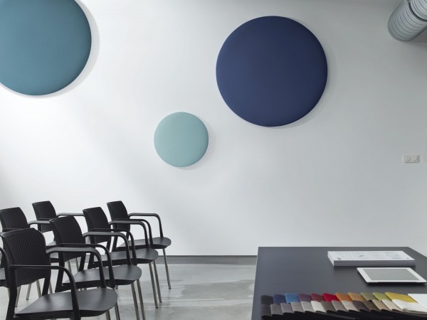 BEJOT Selva Wall Akustik Wandpaneele rund blau Foto