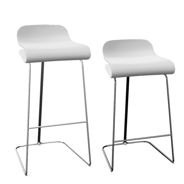Kristalia BCN Barhocker mit Kufengestell weiß in 3 Größen Gestell verchromt