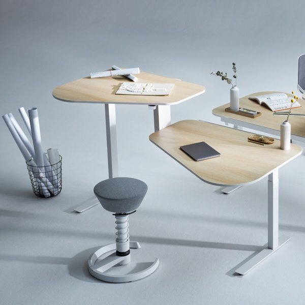 Aeris Active Office Desk - Gestell weiß - Stehposition links - Platte Eiche natur - Kante weiß
