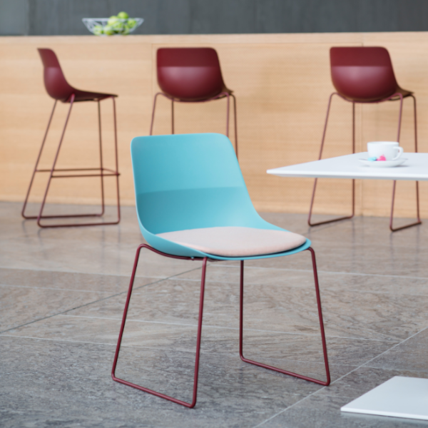 Brunn Crona light 6305 Moodbild Schale aqua Gestell cherry