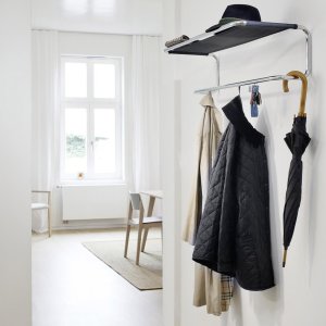 Vorschau: THONET Stahlrohr Garderobe - Hutablage u. Schuhablage - Beispielbild Vorschau: THONET Stahlrohr Garderobe - Hutablage u. Schuhablage - Beispielbild