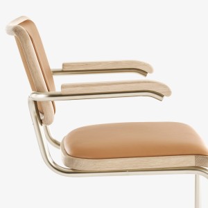 Vorschau: JS. THONET S 64 P NORDIC 01 | Eiche weiß pigmentiert | Leder Karamell | Seitenansicht nah  Vorschau: JS. THONET S 64 P NORDIC 01 | Eiche weiß pigmentiert | Leder Karamell | Seitenansicht nah